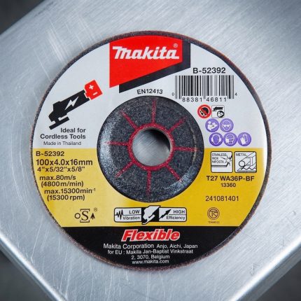 Hình ảnh sản phẩm Đá mài 100mm chuyên dụng máy mài pin Makita B-52392 (100x4.0x16mm) chính hãng, thiết kế chuyên dùng cho máy mài pin Makita, độ rung thấp, mài inox và kim loại hiệu quả, độ bền cao, tốc độ làm việc ổn định, phù hợp cho thợ cơ khí và công trình chuyên nghiệp.