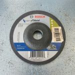 Cận cảnh và thông số kỹ thuật Đá mài 125mm Bosch 260860263 expert for Metal chuyên dùng cho kim loại. Đĩa mài Bosch 125x6.3x22.23mm, mã abrasive A 24 S BF, tiêu chuẩn EN 12413, RPM tối đa 12250.