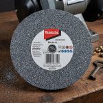 Đá mài 150mm (A36) Makita B-51904 chính hãng được thiết kế cho máy mài bàn, sử dụng hạt mài A36 chất lượng cao giúp mài thô, tạo hình và làm sạch bề mặt kim loại hiệu quả. Sản phẩm có độ bền cao, khả năng chịu tải tốt, phù hợp cho các xưởng cơ khí, gia công kim loại và bảo trì công nghiệp. Đá mài 150mm (A36) Makita B-51904 là lựa chọn đáng tin cậy cho người dùng chuyên nghiệp cần hiệu suất mài ổn định và tuổi thọ sử dụng lâu dài.