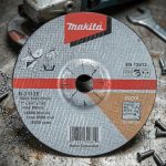 Hình ảnh sản phẩm Đá mài cho công việc nặng (180 X 6 X 22.23mm) A24R Makita B-21135 chính hãng Makita, chuyên dùng cho các công việc mài kim loại cường độ cao trong cơ khí, xây dựng và gia công công nghiệp. Đá mài có đường kính 180mm, độ dày 6mm, lỗ cốt 22.23mm giúp vận hành ổn định, mài nhanh, ít hao mòn và tăng tuổi thọ sử dụng. Phù hợp cho máy mài góc công suất lớn, đảm bảo hiệu suất làm việc tối ưu và an toàn khi sử dụng.