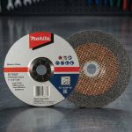 Đá mài kim loại Makita D-72257 (180mm) chính hãng chuyên dùng mài sắt, thép và kim loại với độ bền cao, khả năng mài nhanh, ít hao mòn. Sản phẩm phù hợp cho thợ cơ khí, công trình và xưởng gia công kim loại chuyên nghiệp, đảm bảo hiệu suất ổn định và an toàn khi sử dụng.