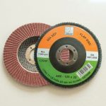 Đá nhám xếp 180mm Hải Dương (Lốc 10 viên) là dòng nhám xếp chất lượng cao được sử dụng rộng rãi trong ngành cơ khí, gia công kim loại và kết cấu thép. Sản phẩm có khả năng mài bavia, làm sạch mối hàn, xử lý gỉ sét và hoàn thiện bề mặt hiệu quả trên sắt, thép và inox. Thiết kế nhám xếp bền chắc giúp tăng tuổi thọ sử dụng, giảm hao mòn và mang lại hiệu suất làm việc ổn định. Đá nhám xếp 180mm Hải Dương (Lốc 10 viên) là lựa chọn kinh tế, phù hợp cho xưởng cơ khí, công trình xây dựng và nhà máy sản xuất cần sử dụng số lượng lớn