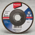 Đĩa nhám xếp sợi thủy tinh 125X22.23mm Makita D-63498 là phụ kiện mài chuyên dụng với độ nhám A80, phù hợp cho công đoạn làm mịn, xử lý bavia và hoàn thiện bề mặt kim loại, thép, inox. Thiết kế đế sợi thủy tinh chắc chắn kết hợp hạt nhám chất lượng cao giúp sản phẩm hoạt động ổn định, giảm rung lắc, tăng tuổi thọ và mang lại bề mặt gia công đồng đều. Đây là lựa chọn lý tưởng cho các xưởng cơ khí, gia công kim loại và ứng dụng công nghiệp chuyên nghiệp.