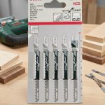 Lưỡi cưa lọng gỗ Bosch T244D 2608630058 là phụ kiện chuyên dụng dành cho máy cưa lọng, được thiết kế để cắt nhanh các loại gỗ mềm, gỗ tự nhiên, ván ép và vật liệu gỗ công nghiệp. Với thiết kế răng cưa sắc bén, bước răng lớn và thân lưỡi HCS chất lượng cao, sản phẩm giúp tạo đường cắt nhanh, chính xác và ổn định. Lưỡi cưa lọng gỗ Bosch T244D 2608630058 là lựa chọn lý tưởng cho thợ mộc, xưởng nội thất và các công việc gia công gỗ chuyên nghiệp cần hiệu suất cao và độ bền vượt trội.