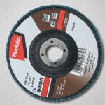 Hình ảnh Nhám xếp 180mm Makita D-63856 (Z120) chuyên dùng để mài tinh, làm mịn và hoàn thiện bề mặt kim loại, inox, thép sau gia công. Với độ hạt Z120 chất lượng cao, sản phẩm giúp loại bỏ các vết xước nhỏ, xử lý bề mặt đồng đều và tạo độ hoàn thiện thẩm mỹ cao. Nhám xếp 180mm Makita D-63856 (Z120) là lựa chọn lý tưởng cho các xưởng cơ khí, gia công inox, kết cấu thép và sản xuất công nghiệp yêu cầu độ chính xác cao.