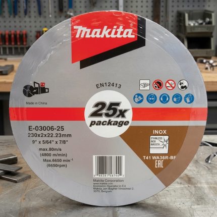 Đá cắt kim loại (230X2.0X22.23MM) Makita E-03006 là lựa chọn lý tưởng cho các công việc gia công cơ khí, xây dựng và chế tạo kim loại. Với thiết kế mỏng 2.0mm, sản phẩm giúp cắt nhanh, giảm hao phí vật liệu và nâng cao hiệu suất làm việc. Đá cắt Makita E-03006 có đường kính 230mm, lỗ cốt 22.23mm, tương thích với nhiều dòng máy cắt phổ biến trên thị trường. Sản phẩm được sản xuất theo tiêu chuẩn chất lượng nghiêm ngặt của Makita, đảm bảo độ bền cao, khả năng chịu nhiệt tốt và an toàn trong quá trình sử dụng. Đây là giải pháp tối ưu dành cho thợ cơ khí, công trình xây dựng và các xưởng gia công cần một loại đá cắt kim loại chất lượng, chính hãng và hiệu quả lâu dài.
