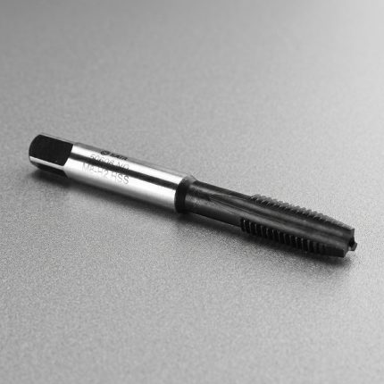 Bộ 5 mũi khoan tạo ren taro M3x0.5mm SATA 50603 được chế tạo từ thép gió HSS chất lượng cao, chuyên dùng để tạo ren hệ mét M3x0.5mm với độ chính xác cao và khả năng thoát phoi hiệu quả. Sản phẩm phù hợp cho gia công thép carbon, nhôm, đồng và các vật liệu kim loại thông dụng trong cơ khí chế tạo, sửa chữa và bảo trì công nghiệp.