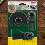 Bộ lưỡi cắt gỗ cho GOP 250 Bosch 2607017323 là bộ phụ kiện chuyên dụng dành cho máy cắt rung đa năng Bosch GOP 250, được thiết kế để đáp ứng nhiều nhu cầu gia công gỗ như cắt chìm, cắt rãnh, cắt mép, cắt tấm gỗ và xử lý các chi tiết hoàn thiện nội thất. Bộ sản phẩm tích hợp nhiều loại lưỡi cắt sử dụng hệ ngàm Starlock hiện đại, giúp truyền lực tối ưu, giảm rung lắc và nâng cao hiệu suất làm việc. Các lưỡi cắt được chế tạo từ vật liệu chất lượng cao, mang lại độ bền vượt trội và khả năng cắt chính xác trên gỗ tự nhiên, gỗ công nghiệp, MDF, plywood và nhiều vật liệu mềm khác. Bộ lưỡi cắt gỗ cho GOP 250 Bosch 2607017323 là lựa chọn lý tưởng cho thợ mộc, đơn vị thi công nội thất, thợ sửa chữa và người dùng chuyên nghiệp cần một giải pháp đa năng cho máy cắt rung Bosch. Công Nghiệp An Toàn cung cấp sản phẩm Bosch chính hãng, giá tốt, giao hàng nhanh trên toàn quốc.