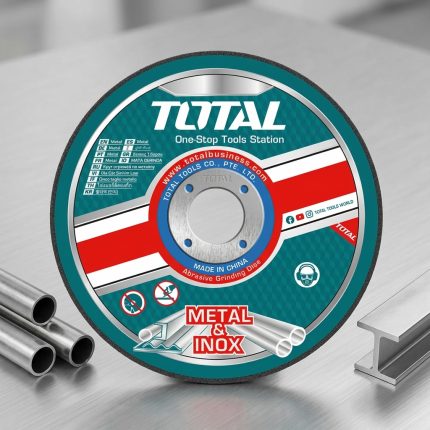 Đĩa Cắt Kim Loại 230mm Total TAC2162301 là sản phẩm chất lượng cao được thiết kế chuyên dùng để cắt sắt, thép carbon, thép hộp, thép kết cấu và inox trong ngành cơ khí và xây dựng. Với khả năng cắt nhanh, đường cắt sắc nét, ít ba via và độ bền vượt trội, sản phẩm giúp nâng cao hiệu suất làm việc và tiết kiệm chi phí vận hành. Đĩa Cắt Kim Loại 230mm Total TAC2162301 phù hợp với các dòng máy mài góc và máy cắt kim loại chuyên dụng, đáp ứng nhu cầu gia công liên tục tại xưởng cơ khí, công trình xây dựng và nhà máy sản xuất.