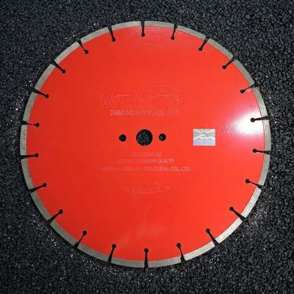 Hình ảnh Lưỡi cắt bê tông Shinhan 16/400mm, lưỡi cắt hợp kim kim cương chất lượng cao, dùng cho máy cắt bê tông và nhựa đường, cắt nhanh, chính xác, bền bỉ, an toàn.