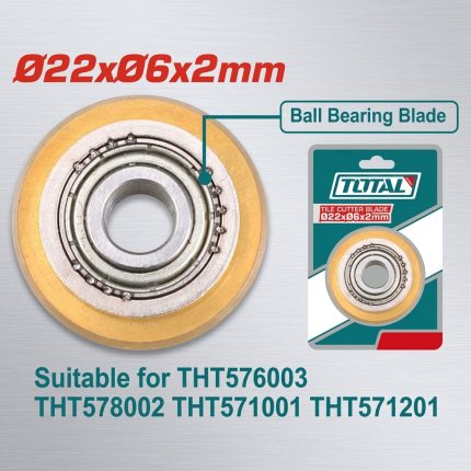 Lưỡi cắt cho bàn cắt gạch đẩy tay Total THT576003B là phụ kiện thay thế chính hãng được thiết kế chuyên dụng cho các dòng bàn cắt gạch Total. Sản phẩm có kích thước 22x6x2mm, tích hợp vòng bi (Ball Bearing Blade) giúp lưỡi lăn êm, cắt chính xác và giảm lực đẩy khi thao tác. Lưỡi cắt phù hợp với các model THT576003, THT578002, THT571001 và THT571201, mang lại đường cắt sắc nét, hạn chế mẻ cạnh gạch và nâng cao hiệu suất thi công.