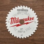 Lưỡi cưa gỗ 190x30mm 48T Milwaukee 4932471380 chính hãng, thiết kế 48 răng sắc bén, hỗ trợ cắt gỗ mịn, ổn định và chính xác cho thợ mộc, xưởng nội thất và thi công chuyên nghiệp.