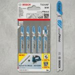 Hình ảnh Lưỡi cưa lọng kim loại Bosch T121AF chính hãng thuộc dòng Speed for Metal, được sản xuất từ vật liệu BIM (Bi-Metal) cao cấp, chuyên dùng để cắt kim loại tấm, thép mỏng, nhôm và các vật liệu kim loại màu. Thiết kế răng cưa tối ưu giúp tăng tốc độ cắt, giảm rung lắc và tạo đường cắt chính xác, sạch đẹp. Lưỡi cưa lọng kim loại Bosch T121AF có tuổi thọ cao hơn so với lưỡi cưa thông thường, phù hợp cho thợ cơ khí, xưởng gia công kim loại và các ứng dụng công nghiệp chuyên nghiệp.