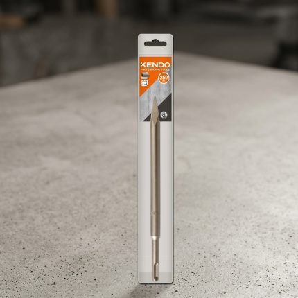 Mũi đục nhọn chuôi SDS-Plus 14×250mm Kendo 17100104 chính hãng được chế tạo từ thép hợp kim chất lượng cao, có độ cứng vượt trội và khả năng chịu va đập mạnh. Thiết kế đầu đục nhọn kết hợp chuôi SDS-Plus giúp truyền lực tối ưu, phù hợp cho các công việc đục phá bê tông, gạch, đá và tạo lỗ mở trong thi công xây dựng, mang lại hiệu suất cao và tuổi thọ bền bỉ.