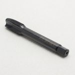 Mũi taro thẳng NACHI M20x2.5MM L6868-STPO20M2.5R là dụng cụ tạo ren trong chất lượng cao từ Nhật Bản, chuyên dùng gia công ren M20x2.5 trên thép, thép hợp kim và các vật liệu kim loại. Thiết kế taro thẳng giúp tạo ren chính xác, độ bền cao, phù hợp cho các ứng dụng cơ khí chế tạo và sản xuất công nghiệp.
