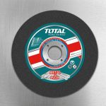 Hình ảnh Đá cắt kim loại Total TAC2253551 355x2.5x25.4mm chính hãng, chuyên dùng cắt sắt, thép và kim loại hiệu quả. Sản phẩm có độ bền cao, đường cắt sắc gọn, hạn chế ba via, phù hợp cho xưởng cơ khí, công trình xây dựng và gia công kim loại chuyên nghiệp.