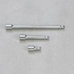 Đầu nối Kingtony 4223-10 chính hãng với chất liệu thép hợp kim CR-V cao cấp, bề mặt mạ chrome sáng bóng chống gỉ sét, giúp mở rộng chiều dài khi sử dụng đầu khẩu trong những vị trí sâu và khó tiếp cận. Sản phẩm có độ bền cao, truyền lực ổn định, phù hợp cho thợ sửa chữa ô tô, xe máy, cơ khí và công nghiệp.