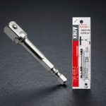 Đầu vít chuyển chuôi lục giác sang bu lông 3/8" Anex Japan AK20AD-952 là phụ kiện chuyển đổi chuyên dụng giúp kết nối máy bắt vít hoặc máy khoan chuôi lục giác 1/4 inch với đầu khẩu vuông 3/8 inch. Sản phẩm có thiết kế chắc chắn, nhỏ gọn, hỗ trợ truyền lực ổn định khi tháo lắp bu lông và đai ốc trong các công việc cơ khí, sửa chữa, bảo trì máy móc và lắp ráp thiết bị. Hình ảnh thể hiện rõ kiểu dáng và bao bì sản phẩm, giúp khách hàng dễ dàng nhận diện Đầu vít chuyển chuôi lục giác sang bu lông 3/8" Anex Japan AK20AD-952 chính hãng khi mua tại Công Nghiệp An Toàn.